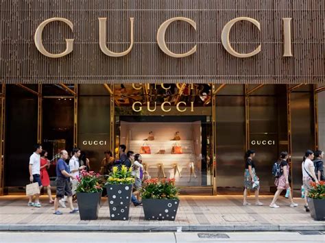 phân tích chiến lược marketing Gucci